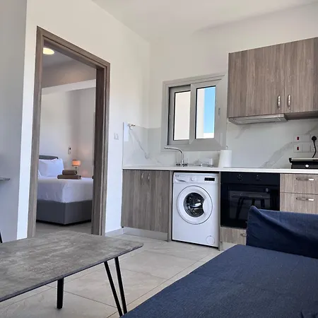 Hall Apartment