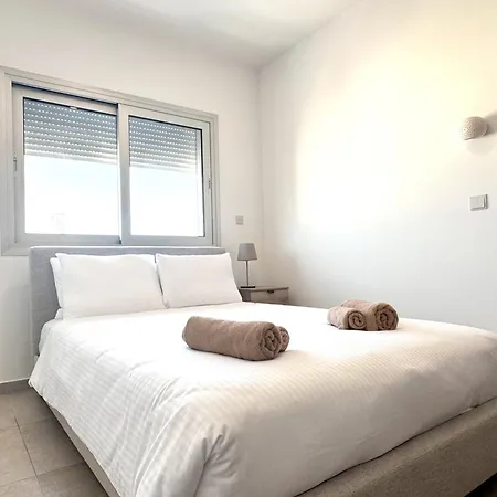 Hall Apartment