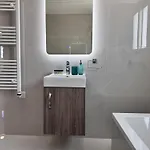 Hall Апартаменты *