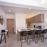 Апартаменты Hall *