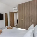 Hall Апартаменты Лимасол