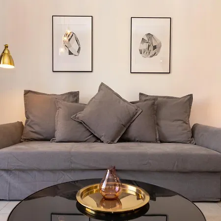 Apartament Hall